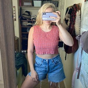 Cropped tank top!!☀️